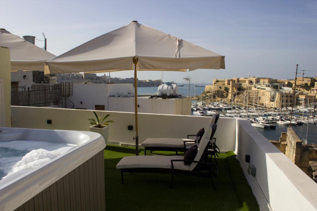 Bebirgu Palazzino Luxury 2 Jacuzzi To Share Apartment Exterior photo