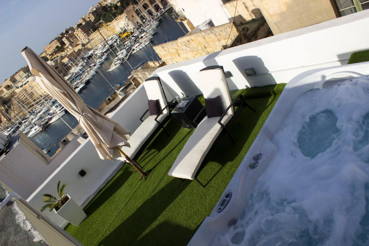 Bebirgu Palazzino Luxury 2 Jacuzzi To Share Apartment Exterior photo